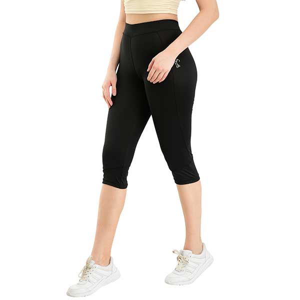 women capri